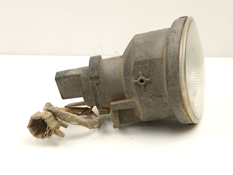 Recambio de antiniebla derecho para nissan x-trail i (t30) 2.2 di 4x4 referencia OEM IAM 261508H925  