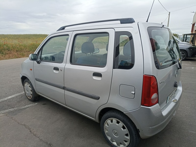 opel agila (a) (h00) del año 2001