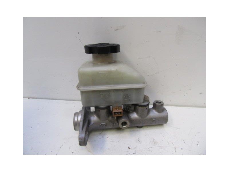 Recambio de bomba de freno : kia cerato : 1.6 g (104,96cv) [2005] para kia cerato 1.6 g referencia OEM IAM   