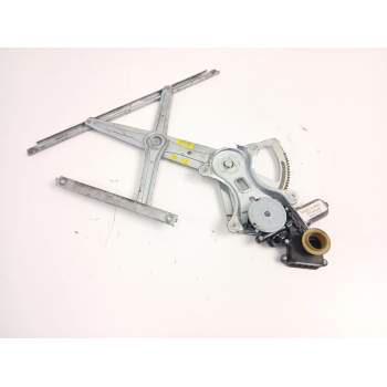 ELEVALUNAS DELANTERO IZQUIERDO 698200F010 