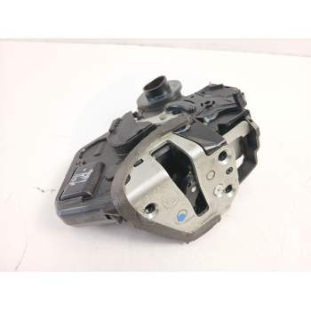 CERRADURA PUERTA TRASERA IZQUIERDA 690600F011 