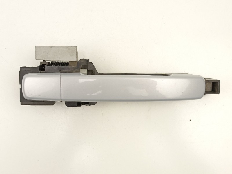 Recambio de manilla delantera derecha para nissan qashqai (j10) tekna referencia OEM IAM 80610EB300  