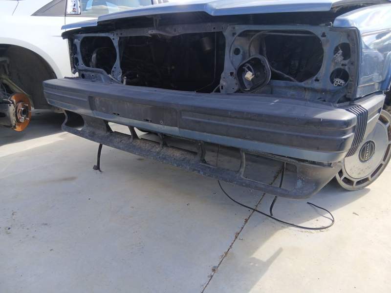 Recambio de paragolpes delantero para volvo 760 (704, 764) 2.8 referencia OEM IAM 1268832  