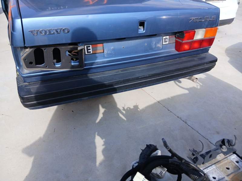 Recambio de paragolpes trasero para volvo 760 (704, 764) 2.8 referencia OEM IAM 1268836  