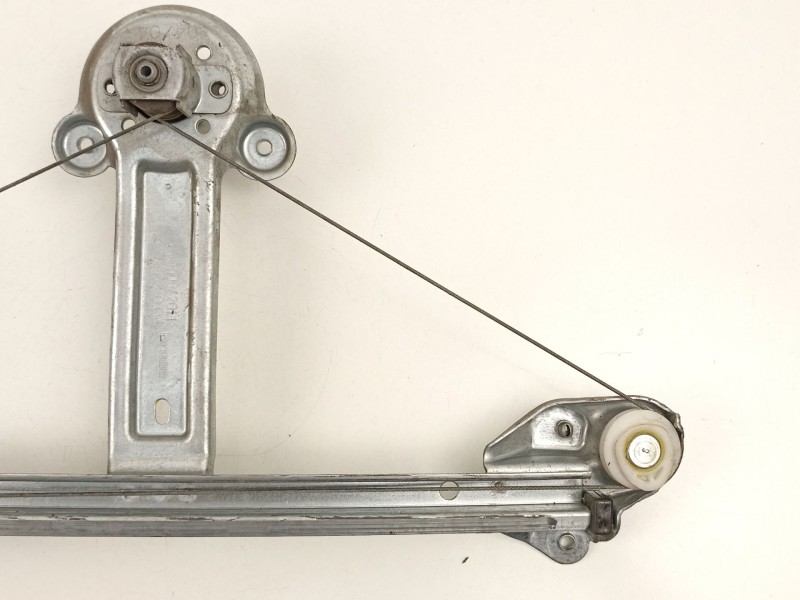 Recambio de elevalunas trasero derecho para opel astra h (a04) 1.7 cdti (l48) referencia OEM IAM 13100421  