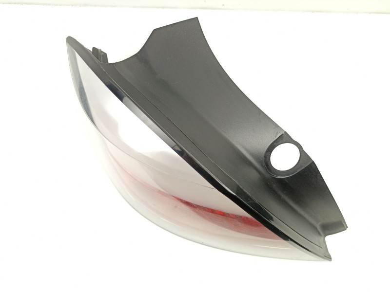 Recambio de piloto trasero izquierdo para opel astra h (a04) 1.7 cdti (l48) referencia OEM IAM 24451835  