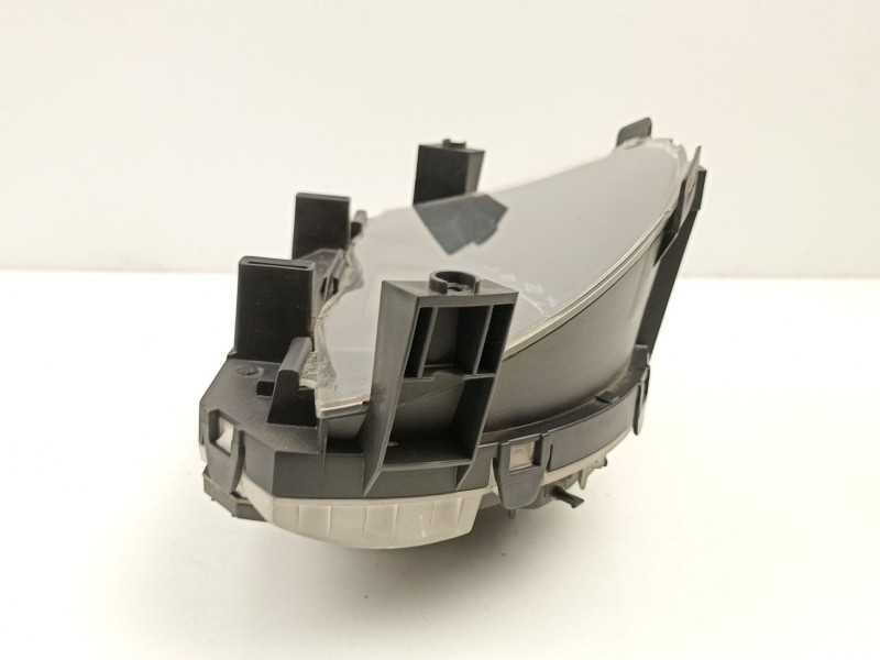 Recambio de cuadro instrumentos para smart coupe 0.7 turbo cat referencia OEM IAM 0010124V003 110008872022 