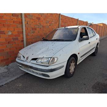 RENAULT MEGANE I Classic (LA0/1_) de desguace