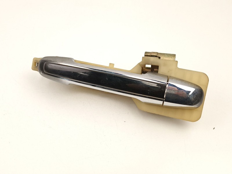 Recambio de manilla trasera derecha para hyundai sonata v (nf) 2.0 crdi referencia OEM IAM 836653K000  