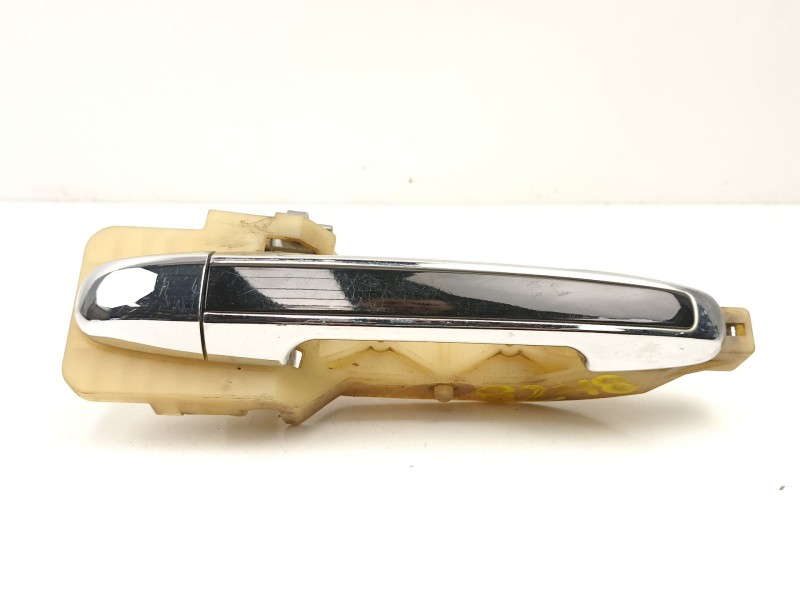 Recambio de manilla trasera izquierda para hyundai sonata v (nf) 2.0 crdi referencia OEM IAM 836553K000  