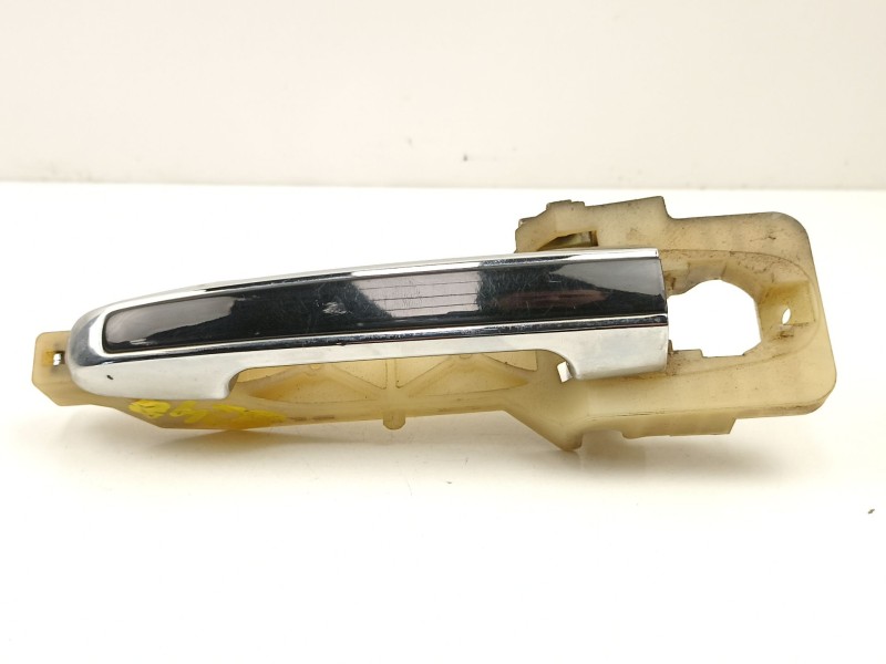 Recambio de manilla delantera izquierda para hyundai sonata v (nf) 2.0 crdi referencia OEM IAM 826553K000  