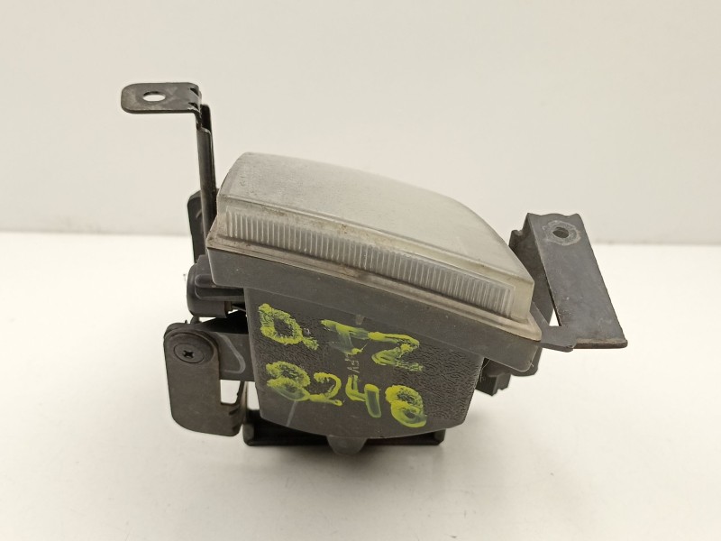 Recambio de antiniebla izquierdo para hyundai sonata v (nf) 2.0 crdi referencia OEM IAM 922013K000  