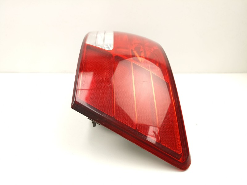 Recambio de piloto trasero derecho para hyundai sonata v (nf) 2.0 crdi referencia OEM IAM 924023K010  