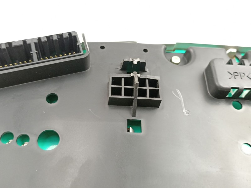 Recambio de cuadro instrumentos para hyundai sonata v (nf) 2.0 crdi referencia OEM IAM 940033K395  