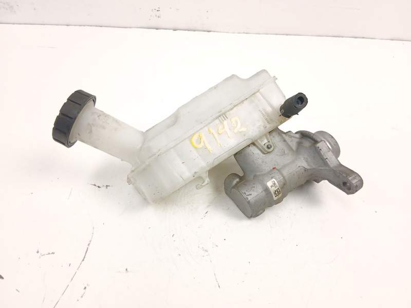 Recambio de bomba de freno para renault captur ii (hf_) blue dci 115 (hfad) referencia OEM IAM 460117786R  
