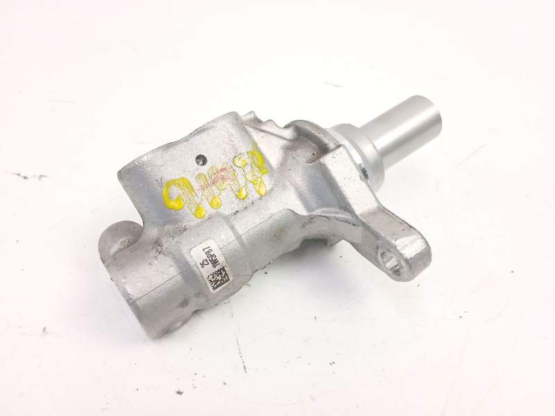 Recambio de bomba de freno para renault captur ii (hf_) tce 140 (hfn0) referencia OEM IAM 460117786R  