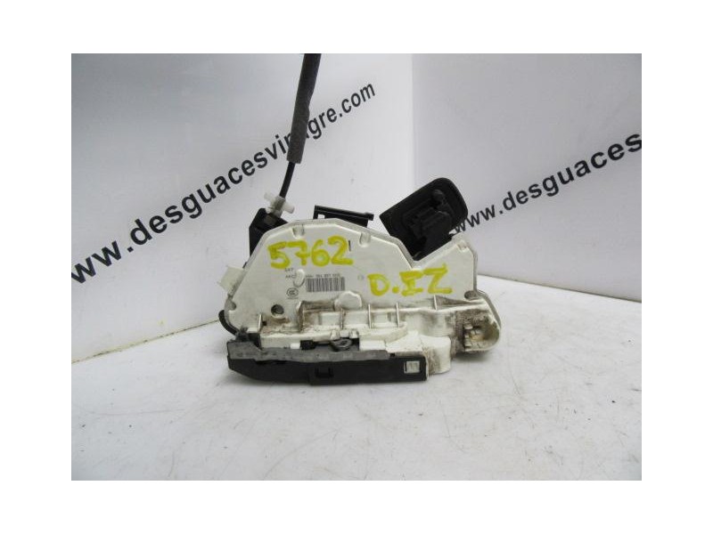 Recambio de cerradura pta. del. izq. : volkswagen golf : 1.6 td (104,69cv) [2013] para volkswagen golf 1.6 td referencia OEM IAM