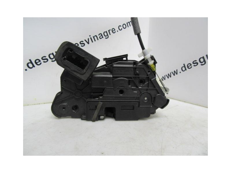 Recambio de cerradura pta. del. izq. : volkswagen golf : 1.6 td (104,69cv) [2013] para volkswagen golf 1.6 td referencia OEM IAM