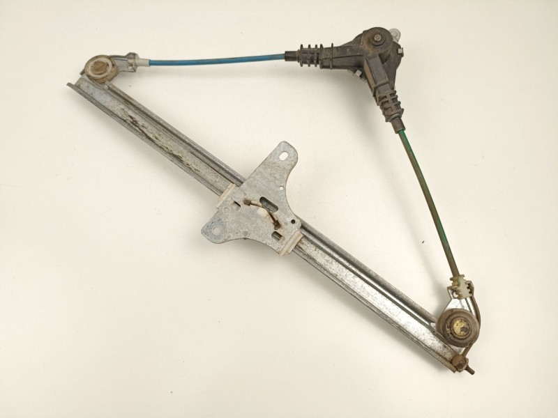 Recambio de elevalunas trasero derecho para opel agila (a) (h00) 1.2 16v (f68) referencia OEM IAM 9206367  