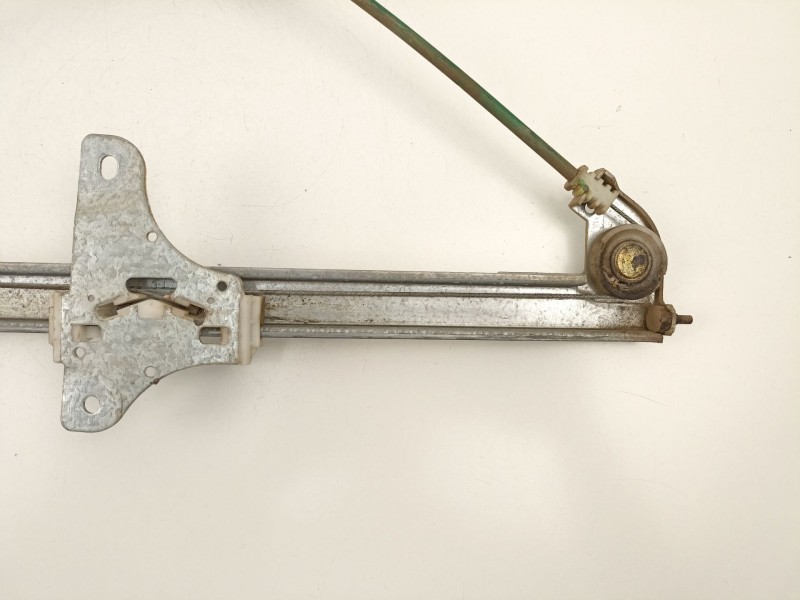 Recambio de elevalunas trasero derecho para opel agila (a) (h00) 1.2 16v (f68) referencia OEM IAM 9206367  