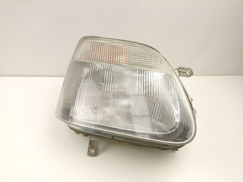 Recambio de faro derecho para opel agila (a) (h00) 1.2 16v (f68) referencia OEM IAM 9204188  3510083E00