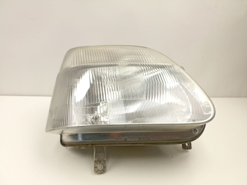 Recambio de faro derecho para opel agila (a) (h00) 1.2 16v (f68) referencia OEM IAM 9204188  3510083E00