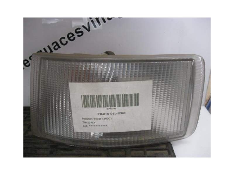 Recambio de piloto delantero izquierdo para peugeot boxer 2.5 td referencia OEM IAM 630396  