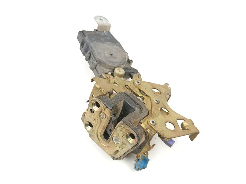 Recambio de cerradura puerta delantera derecha para subaru forester 2.0 g /ej20 referencia OEM IAM 61031SA040  