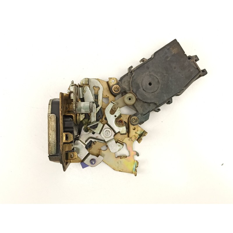 Recambio de cerradura puerta trasera izquierda para subaru forester 2.0 g /ej20 referencia OEM IAM 61034SA011  