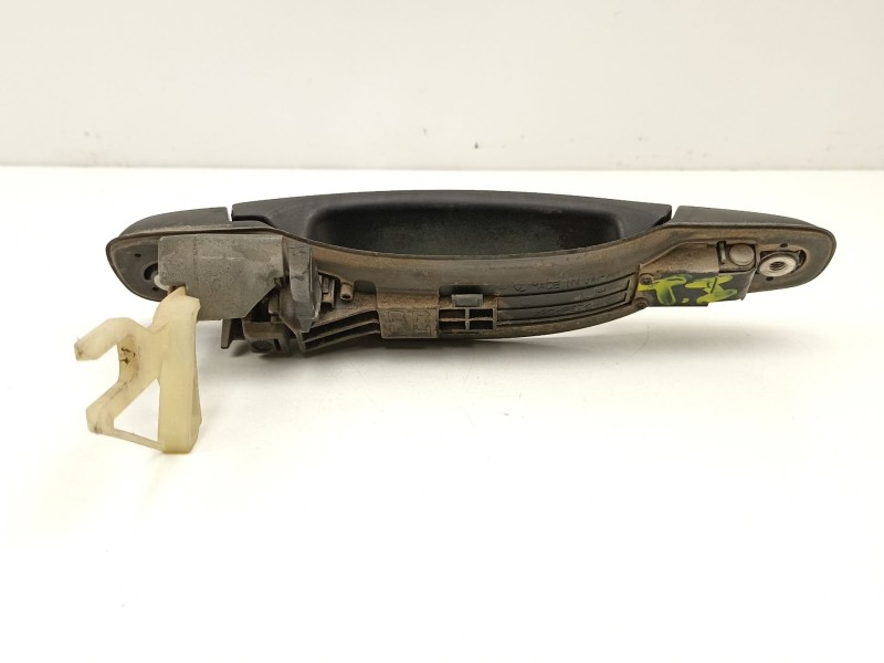 Recambio de manilla trasera izquierda para subaru forester 2.0 g /ej20 referencia OEM IAM 61022SA010NN  