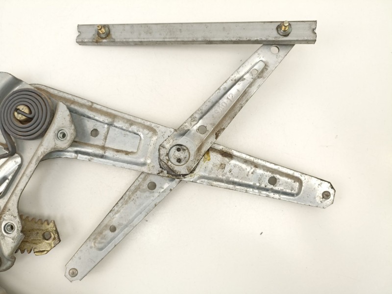 Recambio de elevalunas delantero derecho para subaru forester 2.0 g /ej20 referencia OEM IAM 61222SA000  