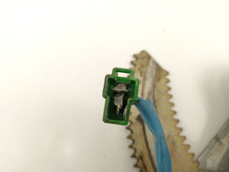 Recambio de elevalunas delantero derecho para subaru forester 2.0 g /ej20 referencia OEM IAM 61222SA000  