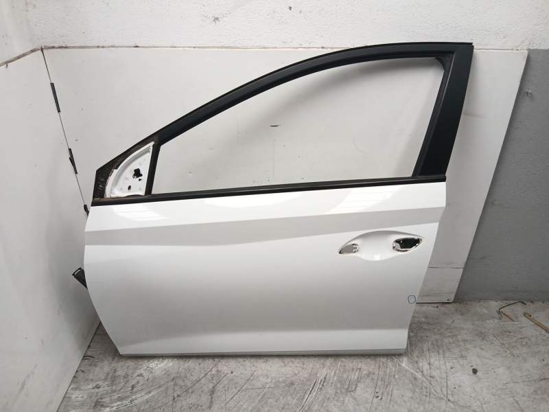 Recambio de puerta delantera izquierda para hyundai i20 iii (bc3, bi3) 1.2 referencia OEM IAM 76003Q0000  