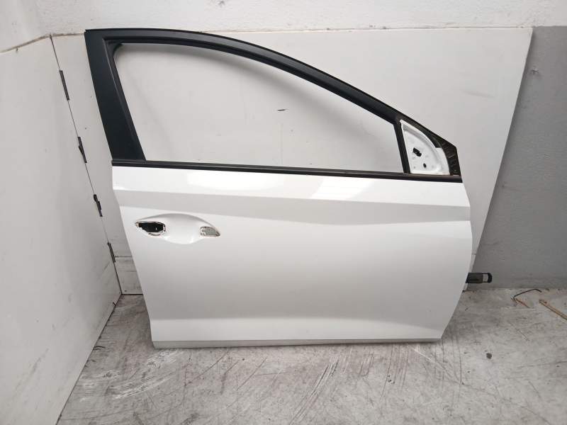 Recambio de puerta delantera derecha para hyundai i20 iii (bc3, bi3) 1.2 referencia OEM IAM 76004Q0000  