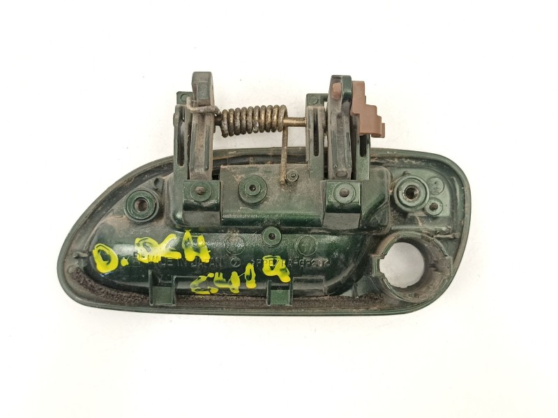 Recambio de manilla delantera derecha para subaru legacy 2.5 g referencia OEM IAM 61021AE000  