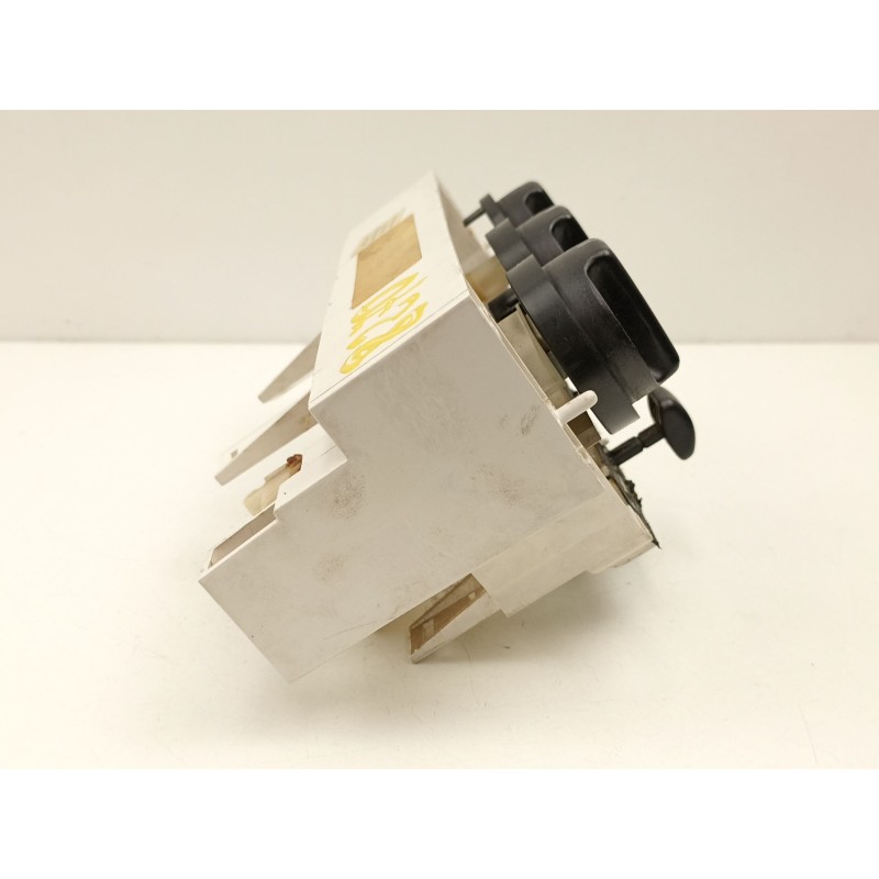 Recambio de mandos calefaccion aire para opel agila (a) (h00) 1.2 16v (f68) referencia OEM IAM 9204174  7440083E20