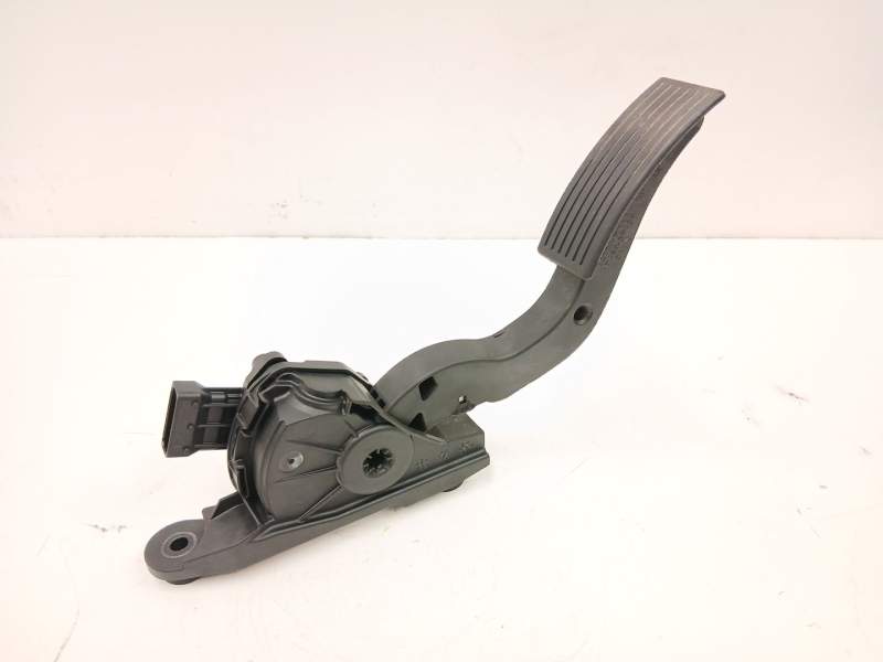 Recambio de potenciometro aceleracion para hyundai i20 iii (bc3, bi3) 1.2 referencia OEM IAM 327001RXXX  32700B9010