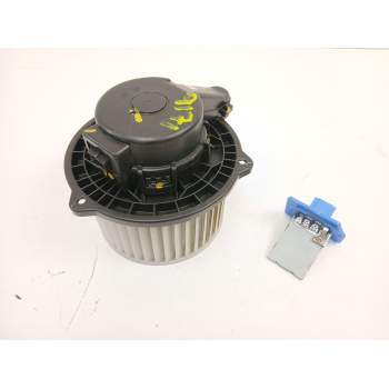 Recambio de motor calefaccion para hyundai i20 iii (bc3, bi3) 1.2 referencia OEM IAM 97113F9000  