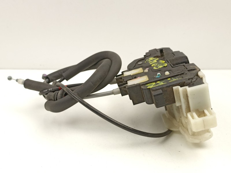 Recambio de cerradura puerta trasera izquierda para hyundai sonata v (nf) 2.0 crdi referencia OEM IAM 814103K000  