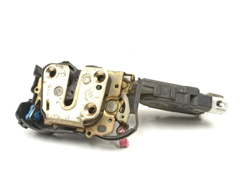 Recambio de cerradura puerta delantera izquierda para subaru legacy 2.5 g referencia OEM IAM 61032AE030  