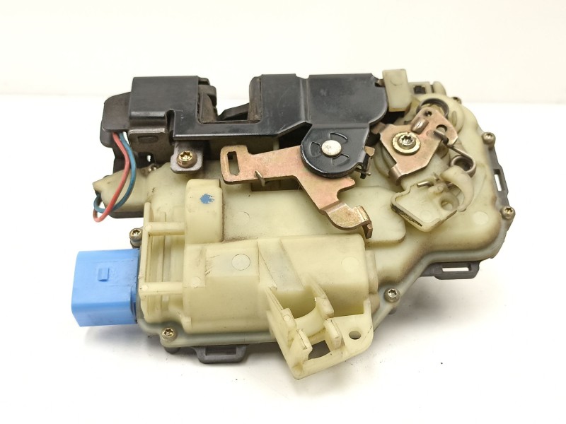 Recambio de cerradura puerta delantera izquierda para seat cordoba 1.9 tdi referencia OEM IAM 3B1837015AQ  