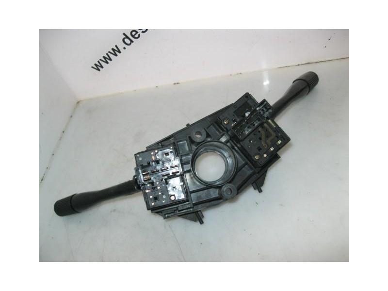 Recambio de mando luces y limpias : rover 620 : 2.0 td -20t2n (104,72cv) 4p [1996] para rover  620 2.0 td -20t2n   referencia OE
