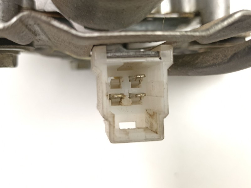 Recambio de motor limpia trasero para nissan terrano 2.7 td referencia OEM IAM 287000F000  