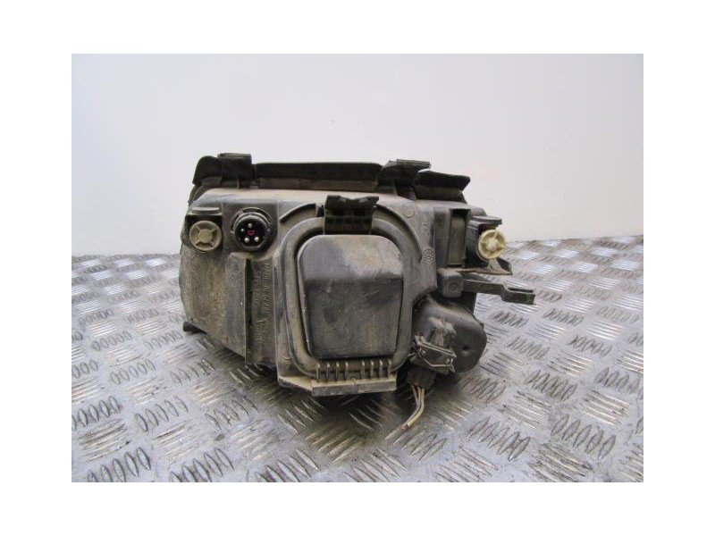 Recambio de faro dcho. : audi a4 : 1.9 tdi (110,13cv) [1998] para audi a4 1.9 tdi referencia OEM IAM   