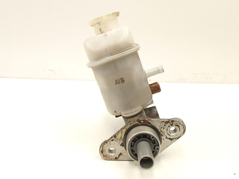 Recambio de bomba de freno para hyundai sonata v (nf) 2.0 crdi referencia OEM IAM 585103K300  