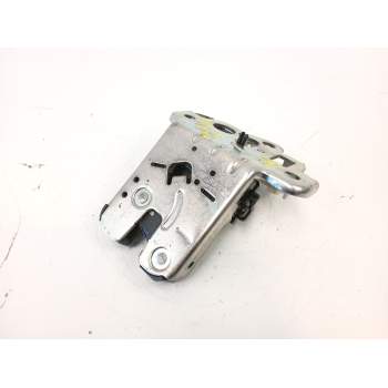 CERRADURA MALETERO / PORTON 8R0827505 