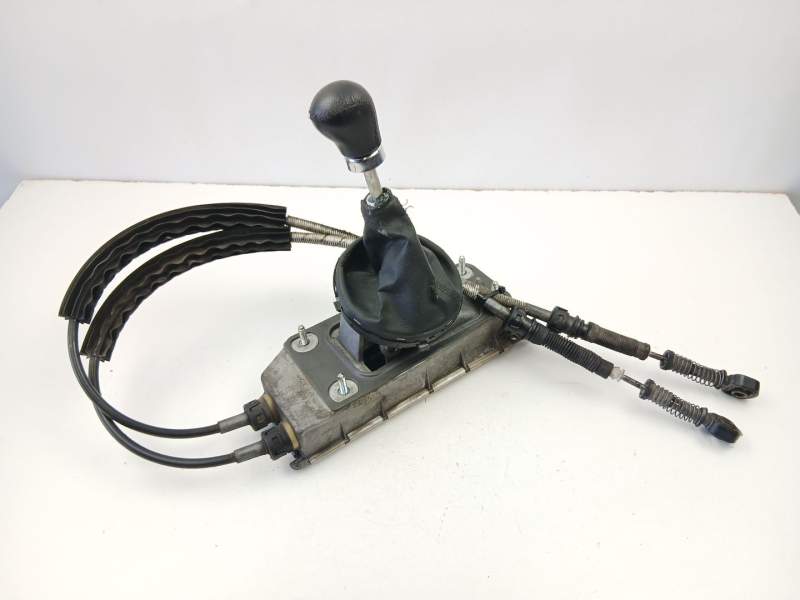 Recambio de palanca cambio manual para skoda fabia ii (542) 1.6 tdi referencia OEM IAM 6Q0711049J  