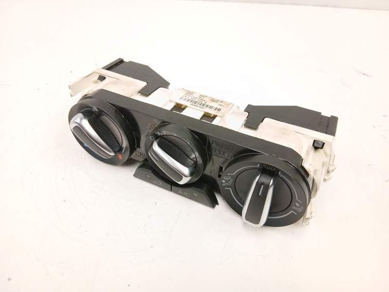 Recambio de mandos calefaccion aire para audi a1 sportback (8xa, 8xf) 1.4 tdi referencia OEM IAM 8XA820045A  