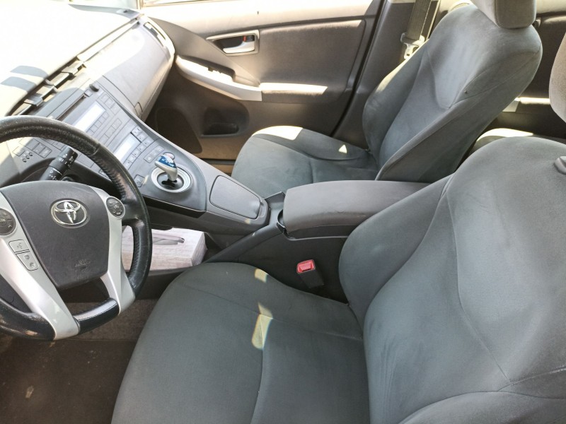 Recambio de carroceria para toyota prius zvw30 prius advance referencia OEM IAM   