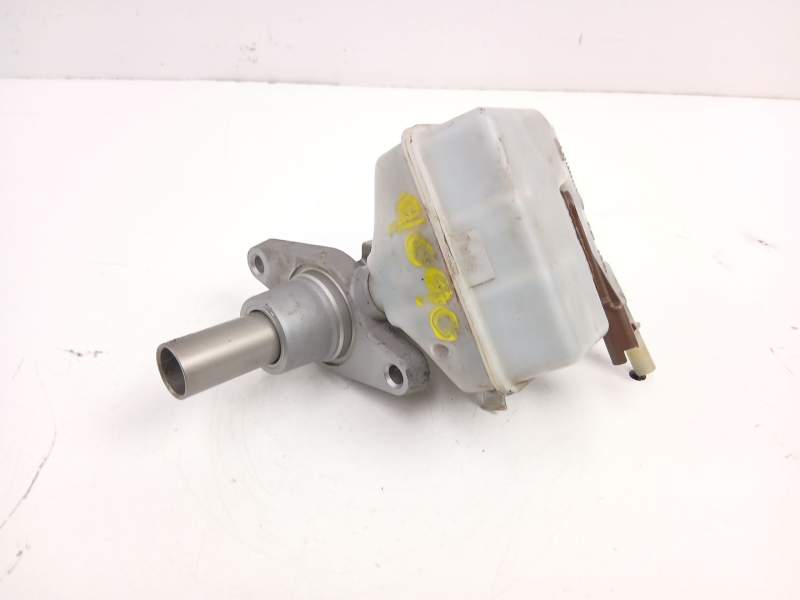 Recambio de bomba de freno para peugeot 3008 i monospace (0u_) 1.6 hdi referencia OEM IAM 4601T1  
